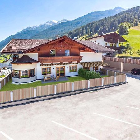 Cosy Apartment In Neustift In The Stubaital Neustift im Stubaital Exterior foto